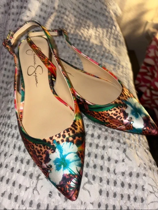 Jessica Simpson Pointed Slingback Flats in Multicolor Tropical Leopard Print 7.5 - Picture 7 of 9